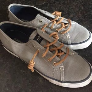 women's sperrys